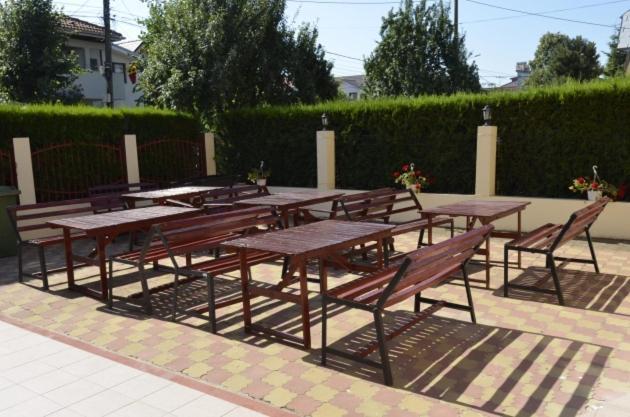 קוסטינסטי Hotel Talisman מראה חיצוני תמונה