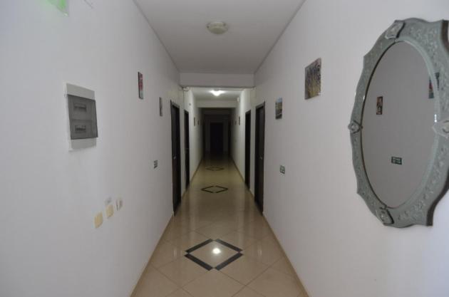 קוסטינסטי Hotel Talisman מראה חיצוני תמונה