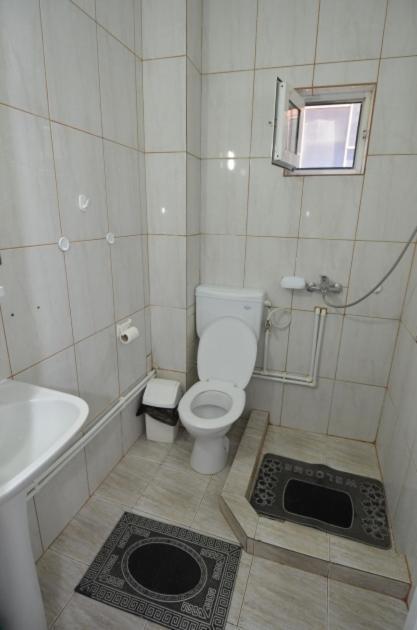 קוסטינסטי Hotel Talisman מראה חיצוני תמונה